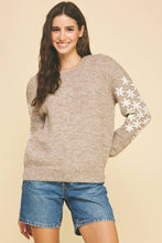 FLORAL EMBROIDERED DETAIL SWEATER - 6491W: MOCHA / L