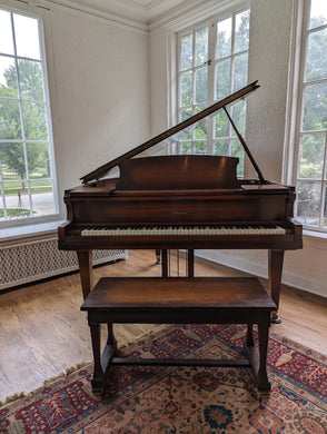 Baby Grand Lyon & Healy piano