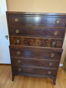 6 piece Vintage Mahogany Bedroom Set 2 Twin Beds