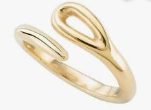 Uno de 50 Silver or Gold Needle Ring SALE