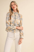 EXCLUSIVE FLORAL PRINT RUFFLED BUTTON DOWN TOP MTP4708: SILVER GREY FLORAL / M