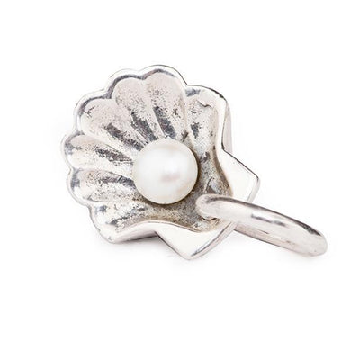 White Pearl in Clamshell RETIRED